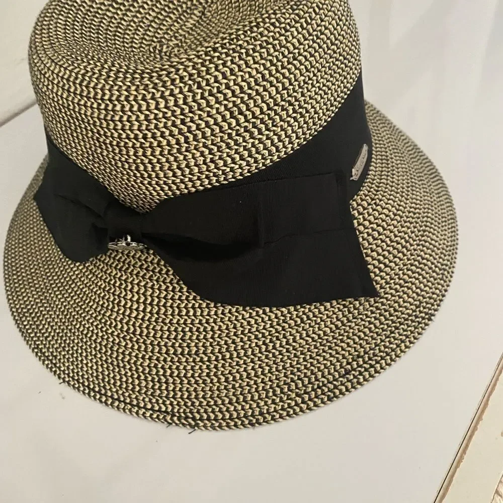 - Sun n Sand Straw Hat-OSFM tan /black UPF 50